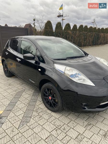 Хэтчбек Nissan Leaf 2016 в Стрые фото 10 Хэтчбек Nissan Leaf 2016 в Стрые