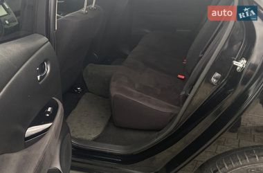 Хетчбек Nissan Leaf 2016 в Стрию