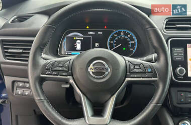 Хетчбек Nissan Leaf 2022 в Львові