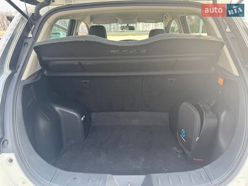 Хетчбек Nissan Leaf 2016 в Львові