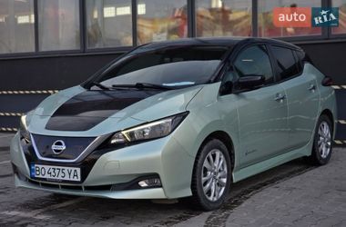 Хэтчбек Nissan Leaf 2018 в Тернополе