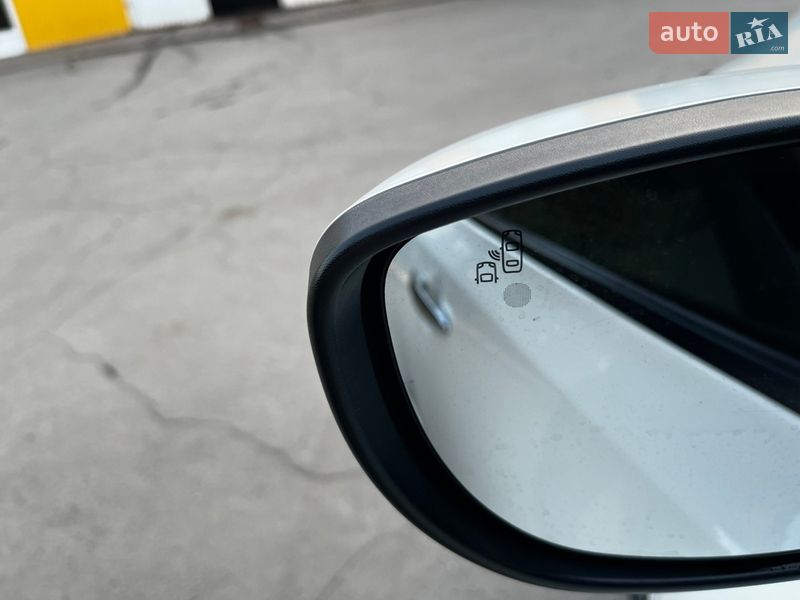 Хэтчбек Nissan Leaf 2019 в Хмельницком