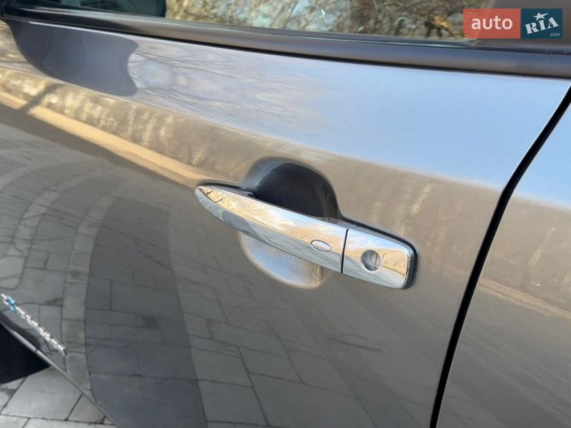 Хэтчбек Nissan Leaf 2015 в Тернополе фото 7 Хэтчбек Nissan Leaf 2015 в Тернополе