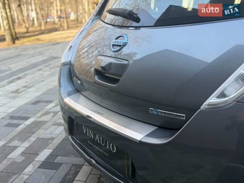 Хэтчбек Nissan Leaf 2015 в Тернополе фото 21 Хэтчбек Nissan Leaf 2015 в Тернополе