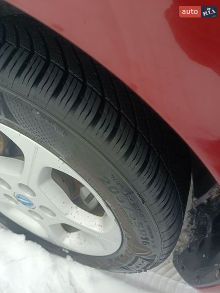 Хетчбек Nissan Leaf 2012 в Вінниці