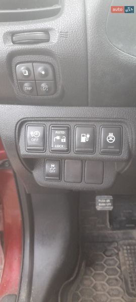 Хетчбек Nissan Leaf 2013 в Ременеві