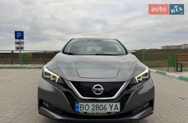 Хэтчбек Nissan Leaf 2019 в Тернополе