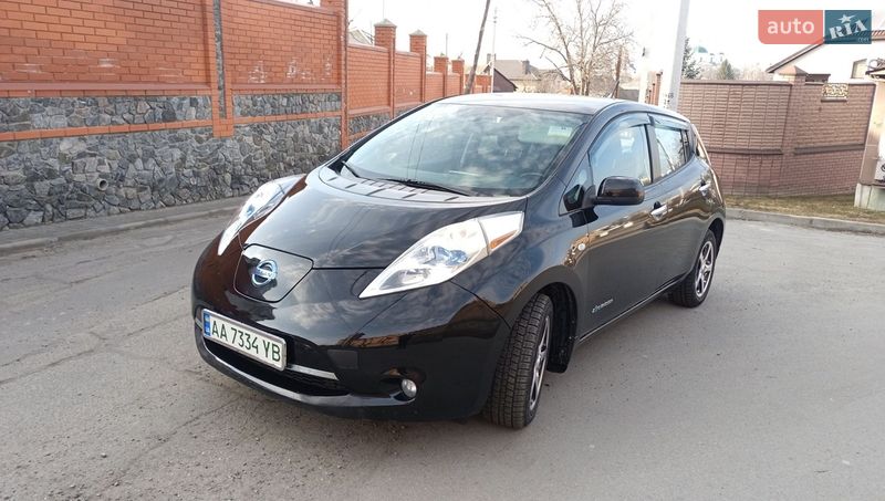 Хетчбек Nissan Leaf 2014 в Білій Церкві