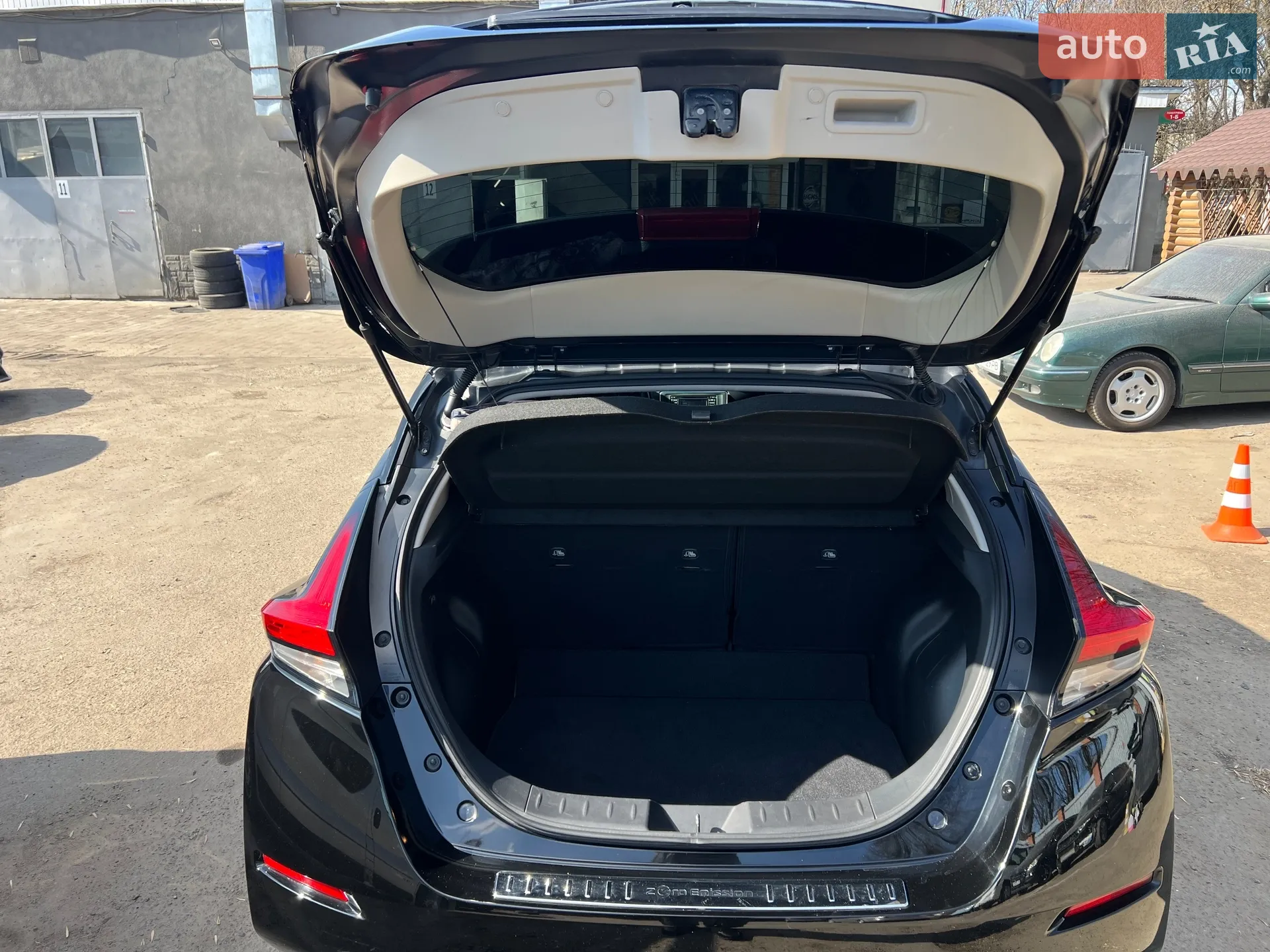 2019 Nissan Leaf - мініатюра 7