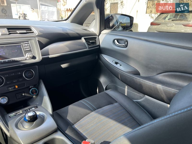 Хэтчбек Nissan Leaf 2019 в Львове фото 14 Хэтчбек Nissan Leaf 2019 в Львове