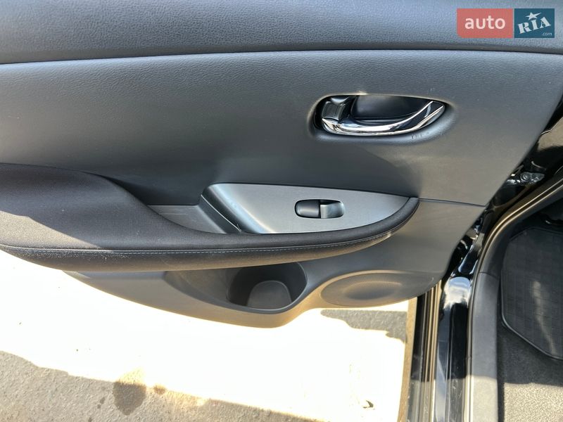 Хэтчбек Nissan Leaf 2019 в Львове фото 15 Хэтчбек Nissan Leaf 2019 в Львове