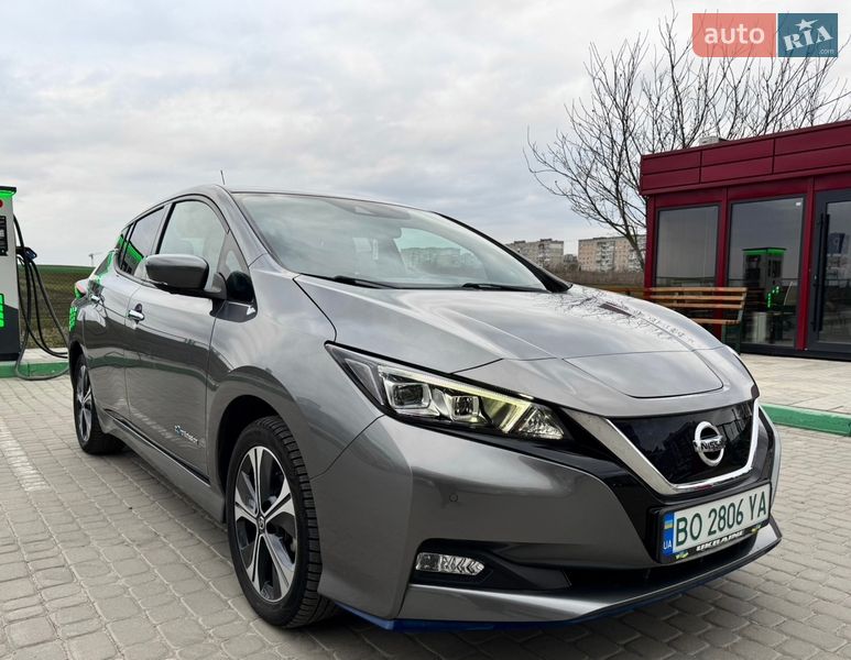 Хетчбек Nissan Leaf 2019 в Тернополі