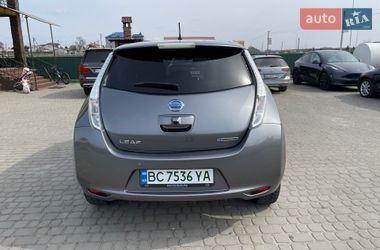 Хэтчбек Nissan Leaf 2014 в Львове