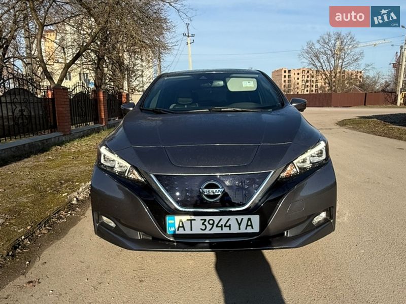 Хэтчбек Nissan Leaf 2018 в Ивано-Франковске