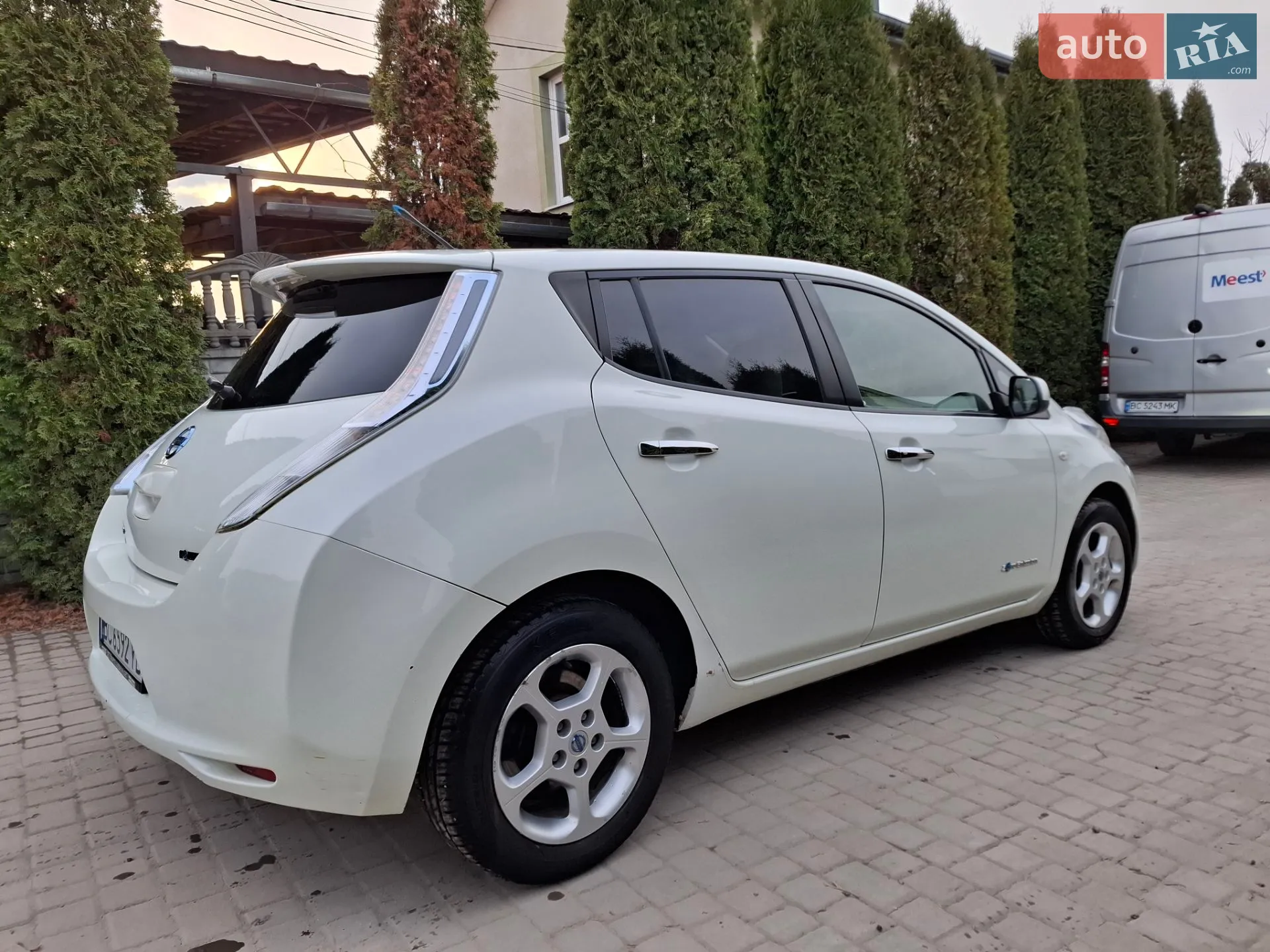2013 Nissan Leaf - мініатюра 8