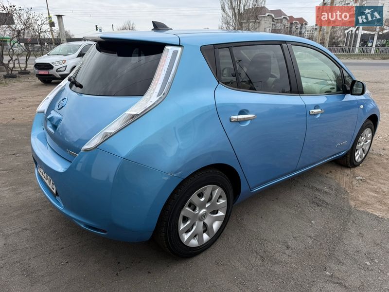 Хетчбек Nissan Leaf 2012 в Дніпрі фото 8 Хетчбек Nissan Leaf 2012 в Дніпрі
