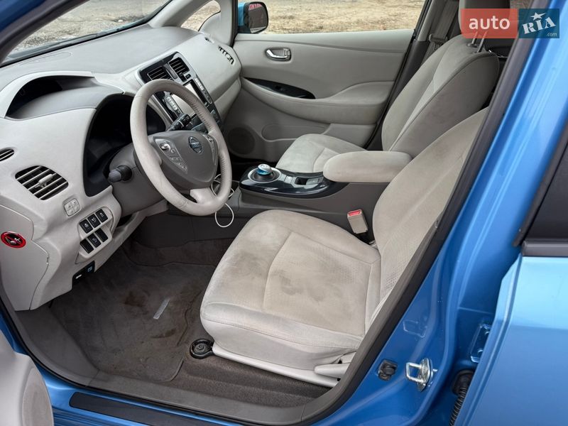 Хетчбек Nissan Leaf 2012 в Дніпрі фото 17 Хетчбек Nissan Leaf 2012 в Дніпрі