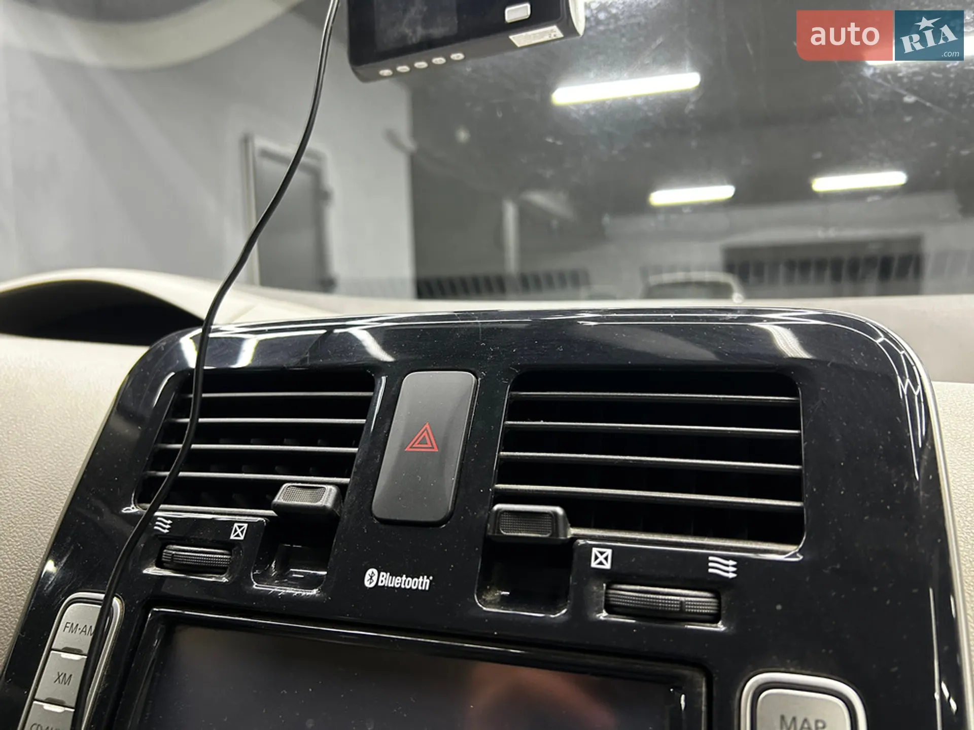 2011 Nissan Leaf - мініатюра 19