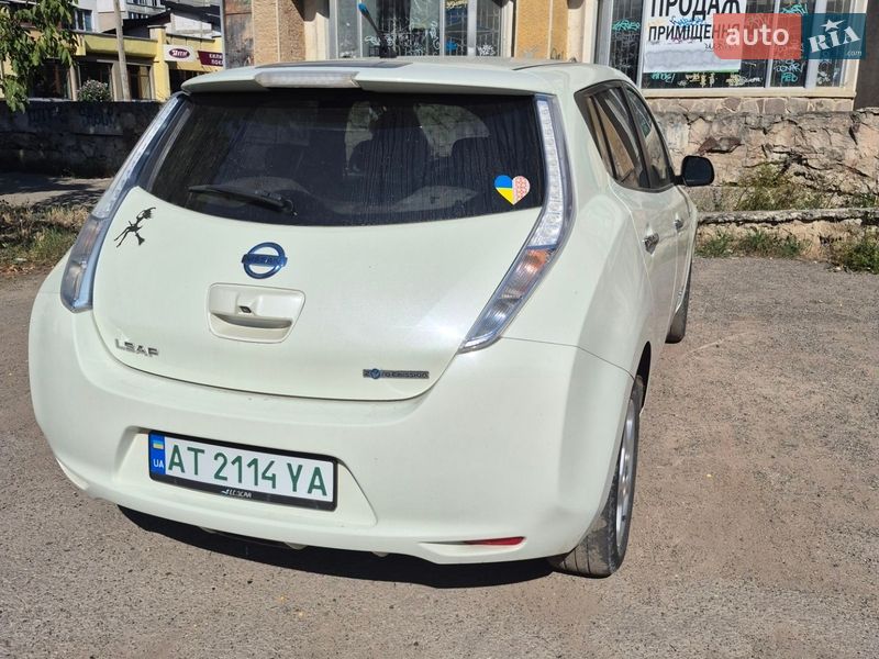Хэтчбек Nissan Leaf 2013 в Ивано-Франковске фото 5 Хэтчбек Nissan Leaf 2013 в Ивано-Франковске