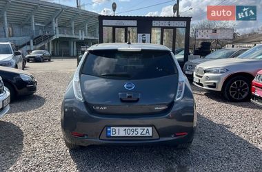 Хетчбек Nissan Leaf 2013 в Полтаві фото 4 Хетчбек Nissan Leaf 2013 в Полтаві
