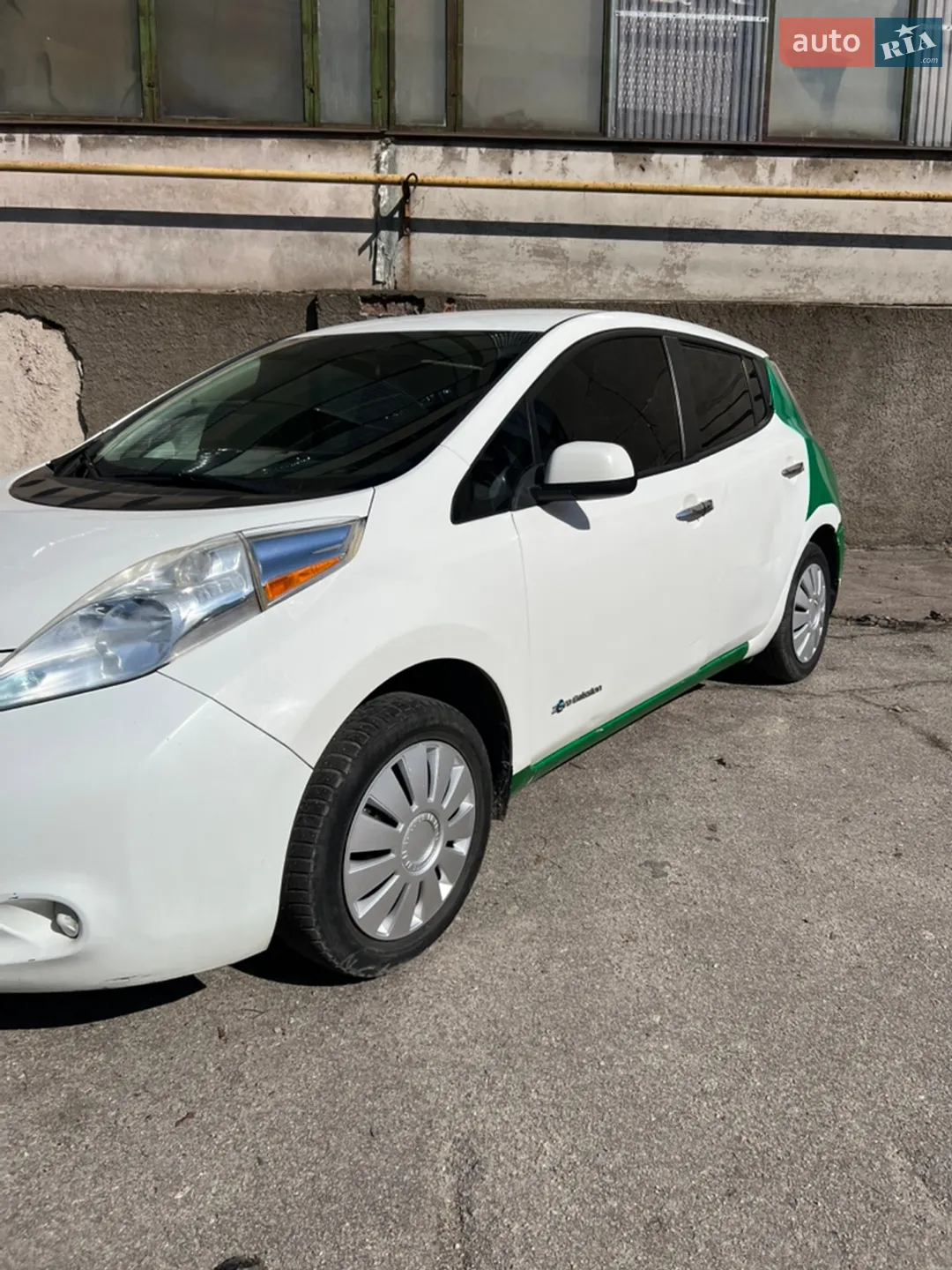 2015 Nissan Leaf - мініатюра 2