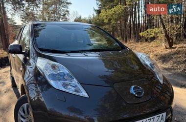 Хэтчбек Nissan Leaf 2016 в Коростышеве