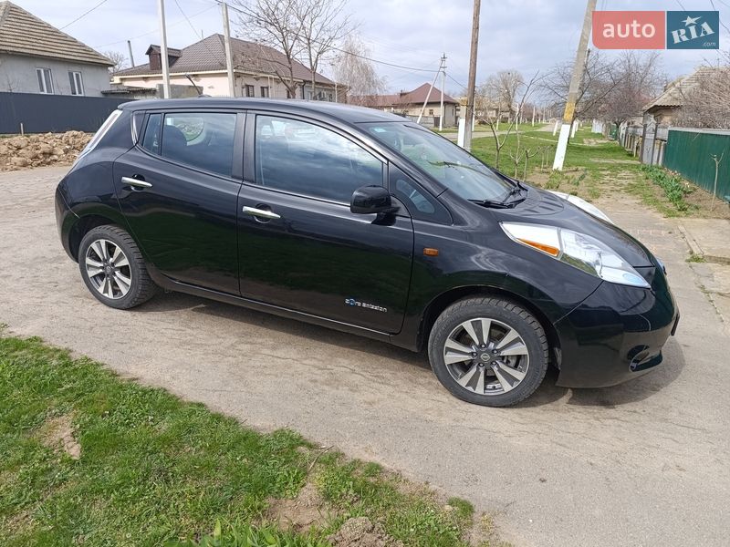 Хэтчбек Nissan Leaf 2013 в Болграде фото 8 Хэтчбек Nissan Leaf 2013 в Болграде