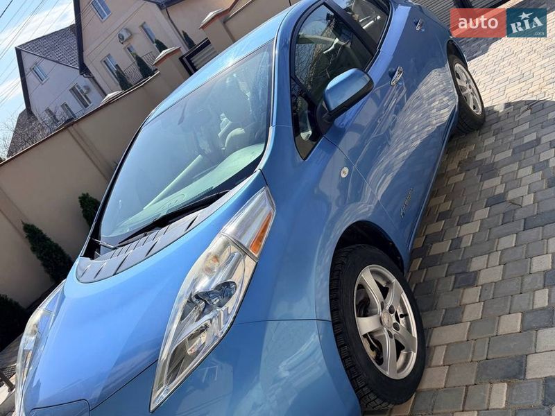 Хэтчбек Nissan Leaf 2012 в Одессе фото 2 Хэтчбек Nissan Leaf 2012 в Одессе