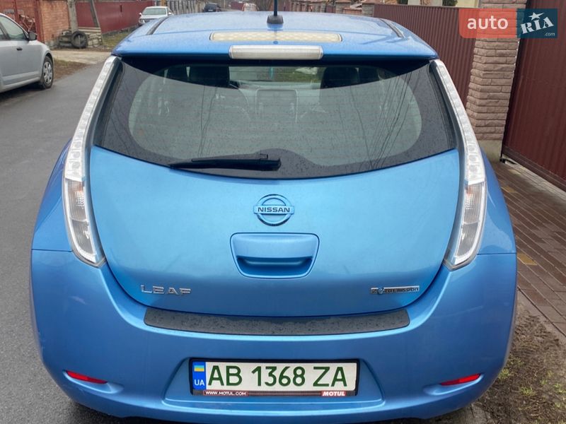 Хетчбек Nissan Leaf 2013 в Вінниці