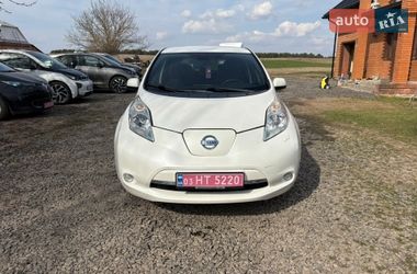 Хэтчбек Nissan Leaf 2014 в Луцке