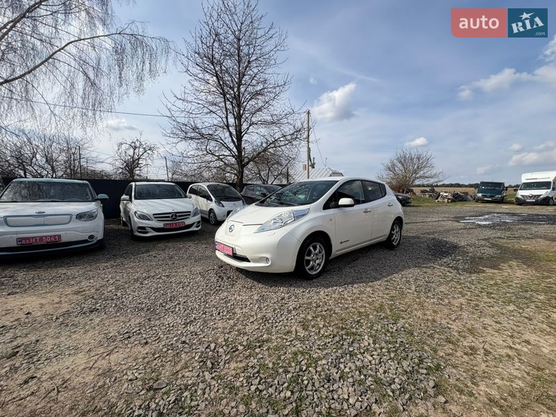 Хэтчбек Nissan Leaf 2014 в Луцке
