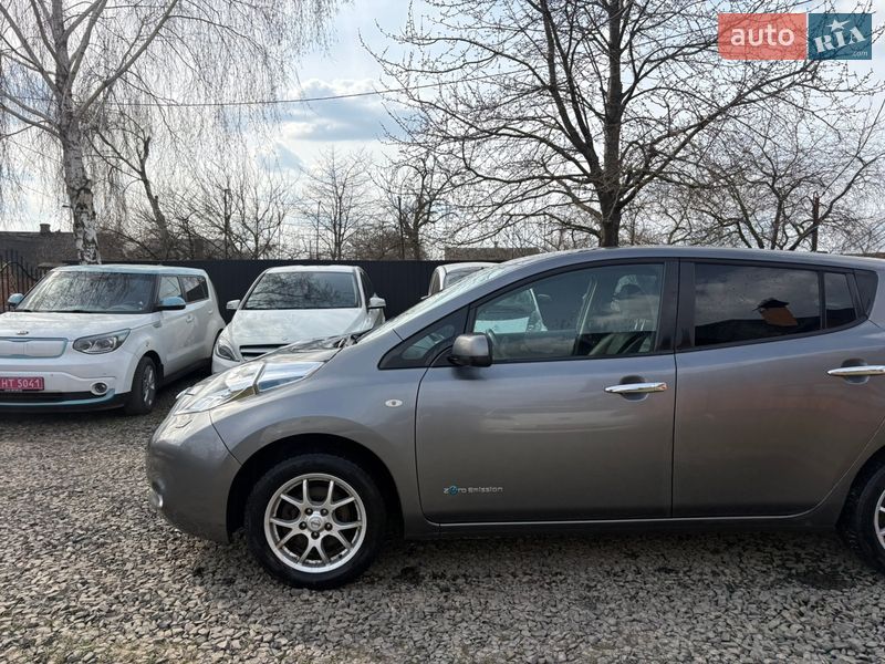 Хетчбек Nissan Leaf 2014 в Луцьку