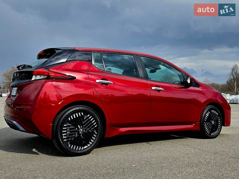 Хэтчбек Nissan Leaf 2024 в Днепре фото 19 Хэтчбек Nissan Leaf 2024 в Днепре