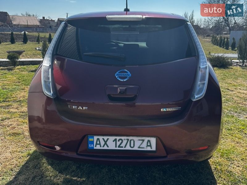 Хэтчбек Nissan Leaf 2016 в Полтаве фото 6 Хэтчбек Nissan Leaf 2016 в Полтаве