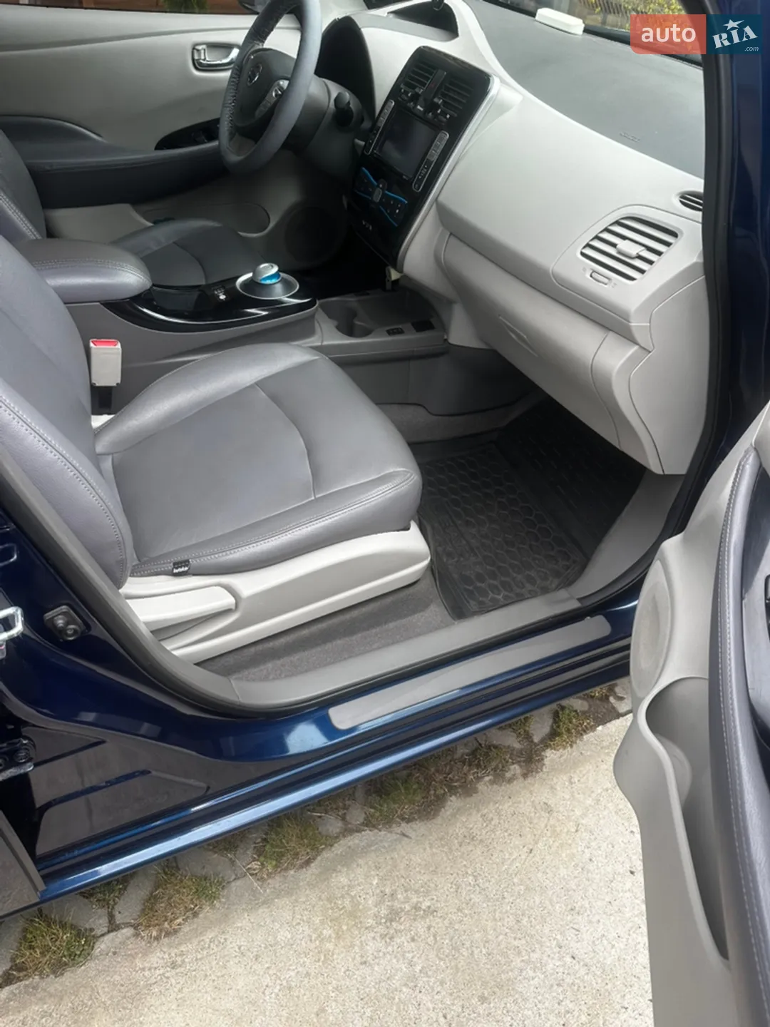 2015 Nissan Leaf - мініатюра 13