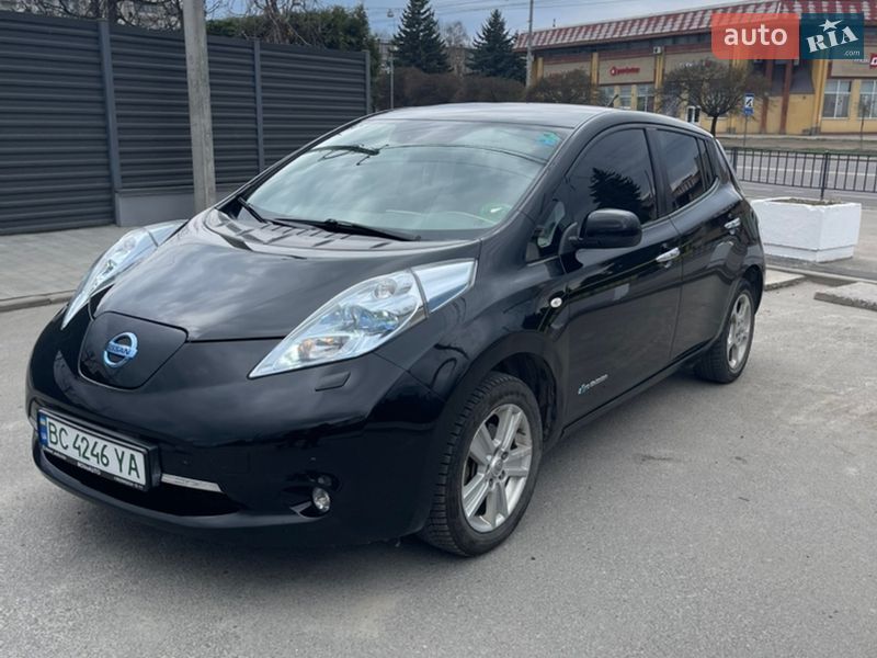 Хэтчбек Nissan Leaf 2012 в Львове фото Хэтчбек Nissan Leaf 2012 в Львове