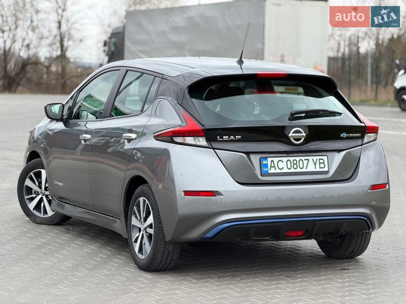 Хетчбек Nissan Leaf 2019 в Луцьку