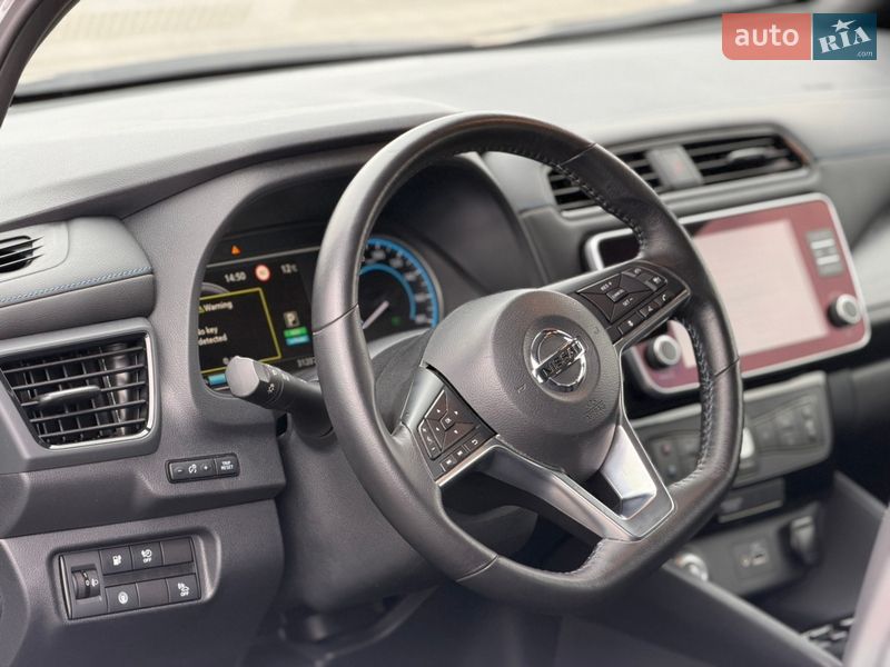 Хетчбек Nissan Leaf 2019 в Луцьку