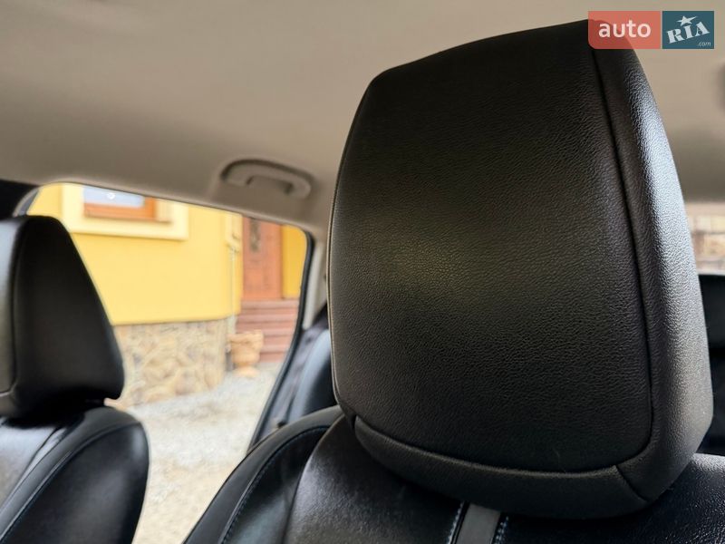 Хэтчбек Nissan Leaf 2020 в Львове