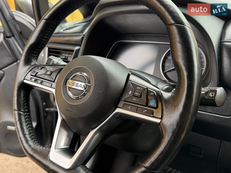 Хэтчбек Nissan Leaf 2020 в Львове