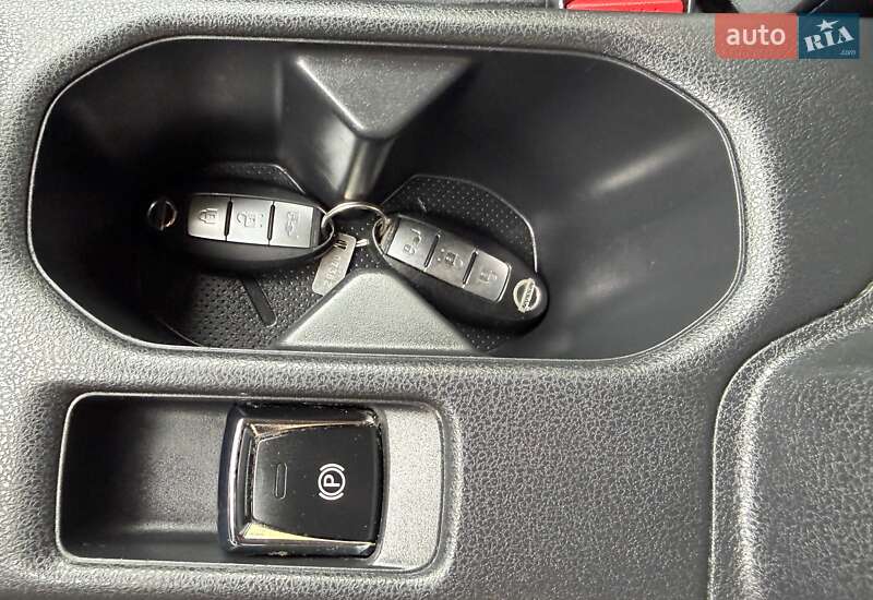 Хэтчбек Nissan Leaf 2020 в Львове