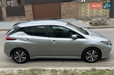 Хетчбек Nissan Leaf 2019 в Рівному