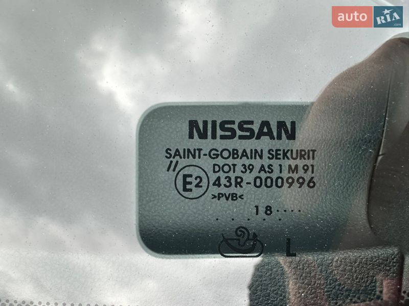 Хэтчбек Nissan Leaf 2018 в Черновцах