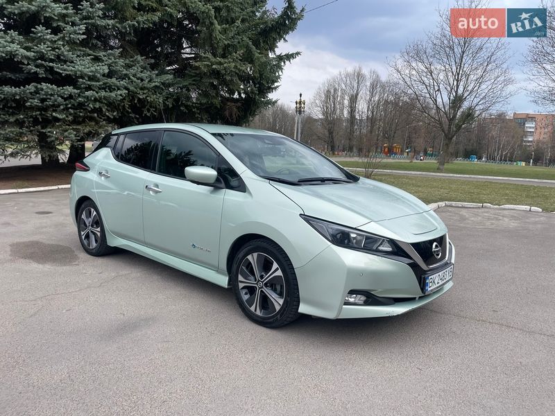 Хэтчбек Nissan Leaf 2018 в Ровно фото 2 Хэтчбек Nissan Leaf 2018 в Ровно