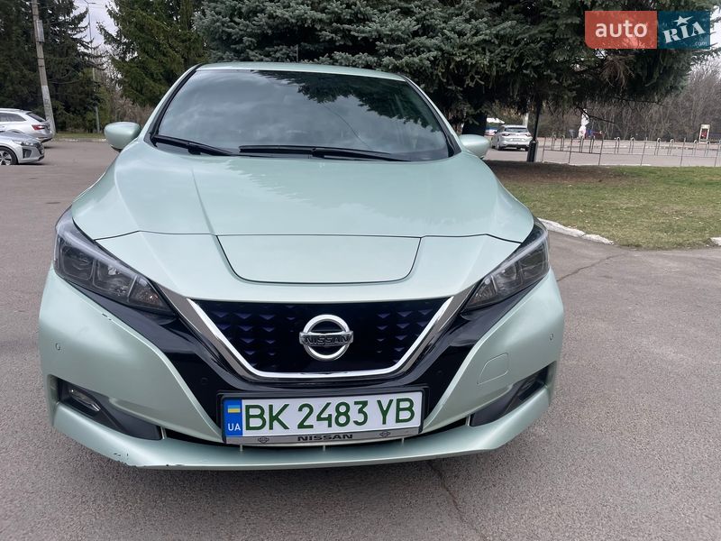 Хэтчбек Nissan Leaf 2018 в Ровно фото 15 Хэтчбек Nissan Leaf 2018 в Ровно