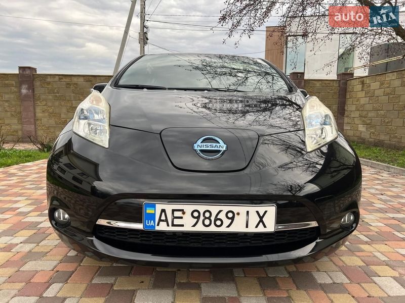 Хэтчбек Nissan Leaf 2013 в Днепре фото 3 Хэтчбек Nissan Leaf 2013 в Днепре