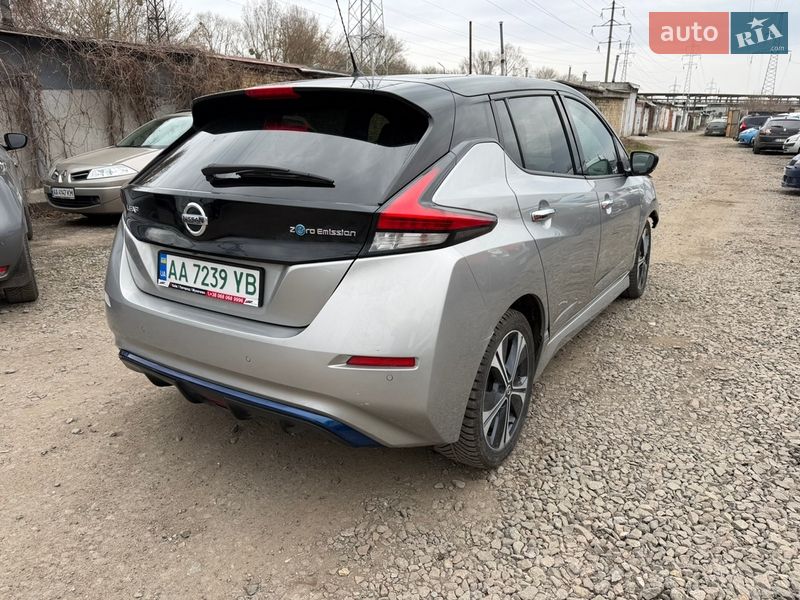 Хэтчбек Nissan Leaf 2020 в Киеве фото 20 Хэтчбек Nissan Leaf 2020 в Киеве