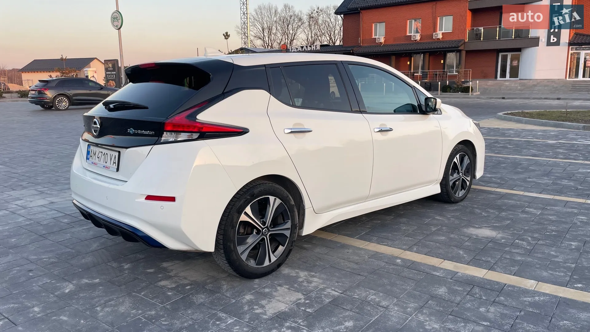 2021 Nissan Leaf - мініатюра 12