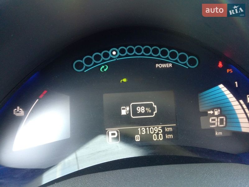 Хэтчбек Nissan Leaf 2013 в Киеве фото 14 Хэтчбек Nissan Leaf 2013 в Киеве