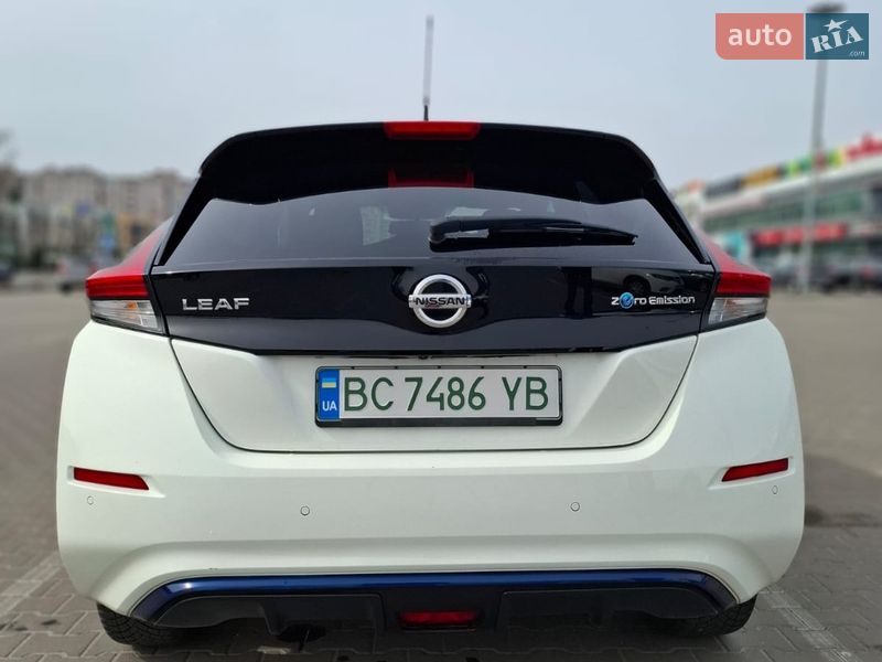 Хэтчбек Nissan Leaf 2020 в Софиевской Борщаговке фото 13 Хэтчбек Nissan Leaf 2020 в Софиевской Борщаговке